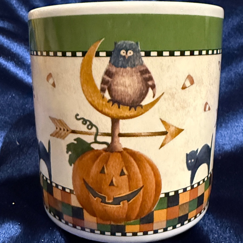 Pair of Halloween Mugs by Debbie Mumm  Owl, Crescent Moon, Frankenstein Oneida - Picture 9 of 15
